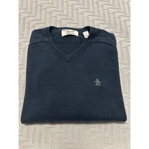 Penguin navy v-neck sweater size M